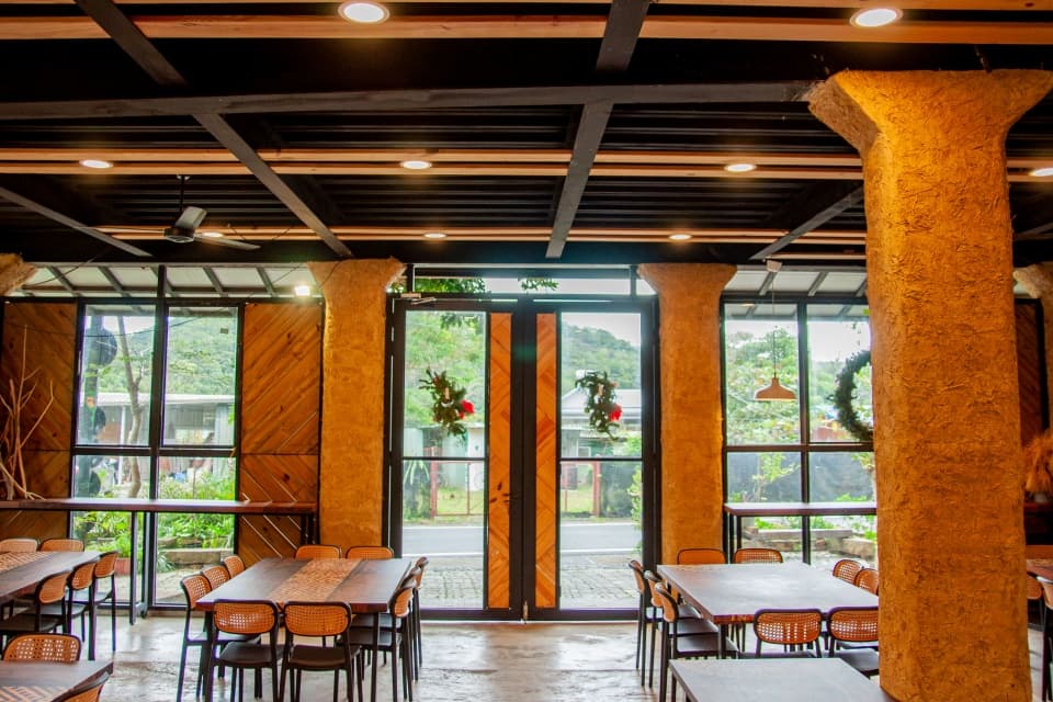 凡伊斯山野菜館